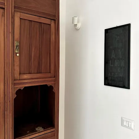 Palazzo De Michele فندق مبيت وإفطار