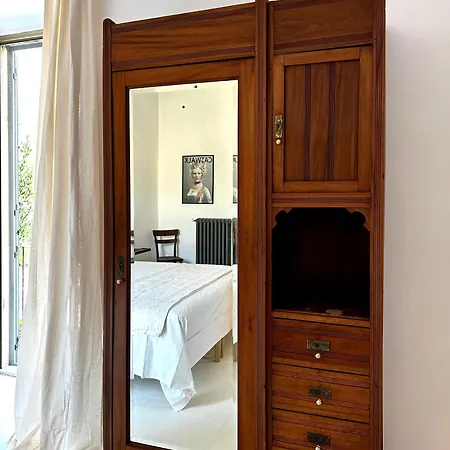 Palazzo De Michele فندق مبيت وإفطار *